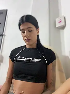 daniigarcia online show from April 30, 1:55 am