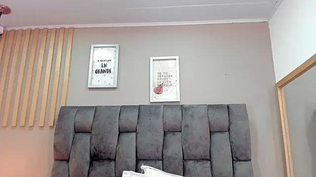 mariaa fernanda online show from December 16, 4:07 am