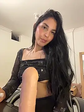  miaquevedo  online show from May 11, 2:56 pm