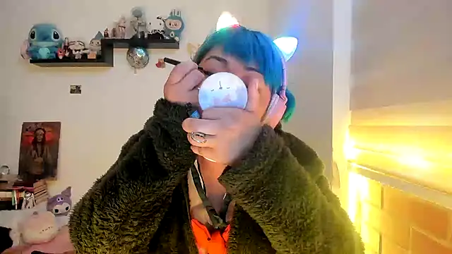 Shaddycute  online show from January 9, 4:44 pm