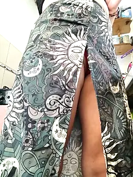 florecita9 online show from March 19, 6:34 pm