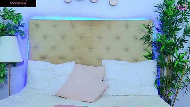 DaliyaArabian online show from May 14, 4:57 pm