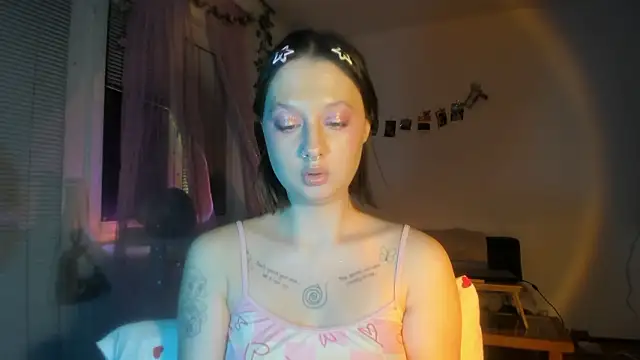 Jenny darling love online show from February 23, 7:13 pm