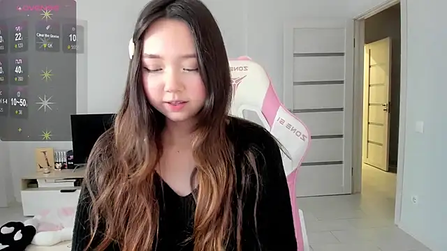 Fluffy Rose online show from May 21, 3:04 am