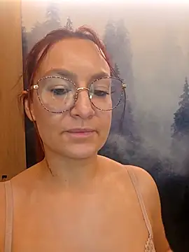 ladoucedu34 online show from May 11, 4:04 pm