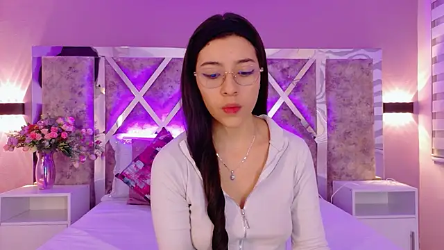 Susa1userma  online show from March 27, 11:33 am