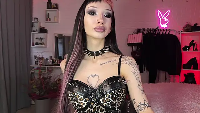 Marcellean online show from April 2, 3:15 am