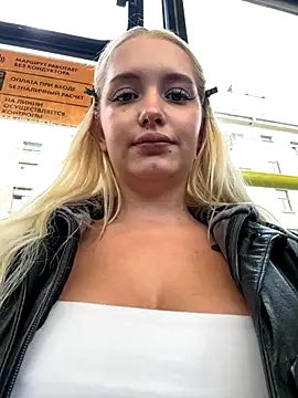 Milkyy wway online show from October 10, 12:10 pm