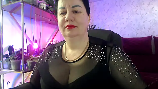  Sweet Woman online show from January 17, 6:32 am