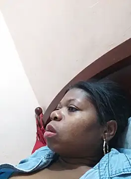 chocolatesexi2 online show from October 6, 7:36 am