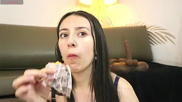 Sweet Sammy  online show from May 11, 7:44 pm