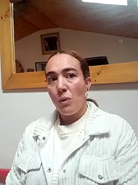 skayhot  online show from March 27, 12:50 pm