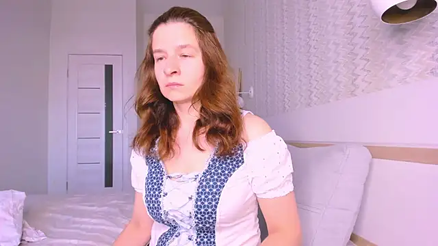   MaryLee   online show from May 26, 3:28 am