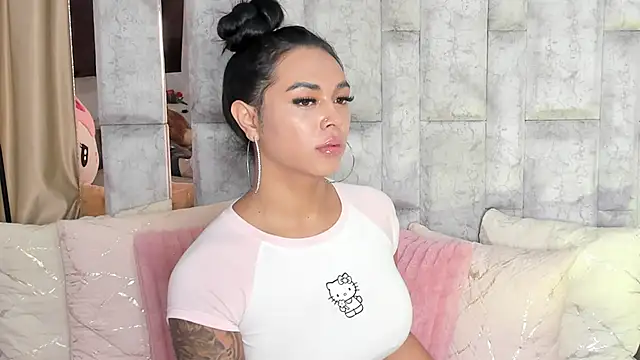 karol noa online show from October 1, 11:37 am