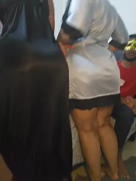 Awesomelusty online show from November 27, 6:22 pm