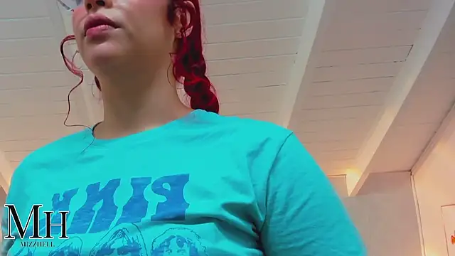 MizzHell online show from May 21, 3:59 am