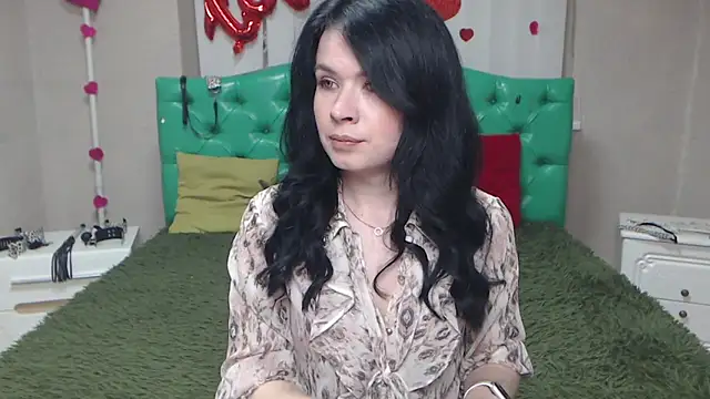JasmineKouch online show from May 12, 5:41 pm