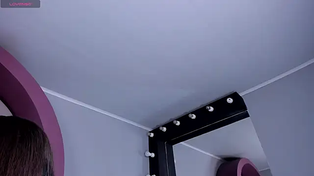 celestelewis online show from October 8, 8:02 pm