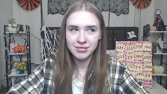 LauraHlot online show from October 25, 5:42 pm