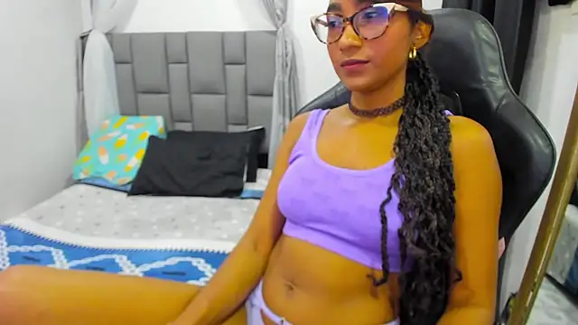 MurphyAngelina online show from May 22, 3:37 am