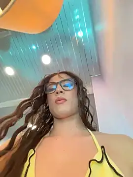 JESSI NAOMI online show from May 25, 10:42 pm