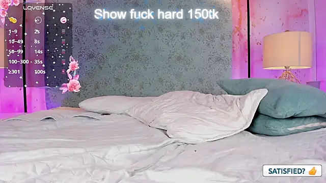 JESSI NAOMI online show from March 16, 5:44 am