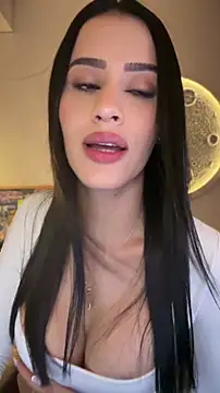 SarahhSmitth1 online show from May 17, 9:25 pm