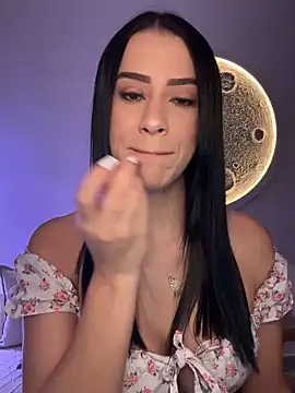 SarahhSmitth1 online show from November 10, 8:37 pm