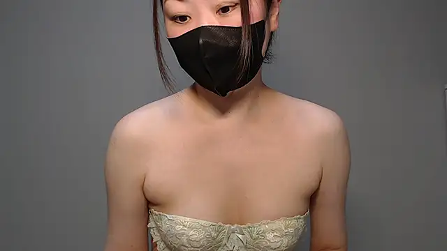 Hika-Channel online show from April 1, 2:14 pm