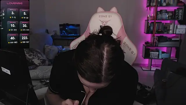 SexyWitch 666 online show from May 14, 5:35 am