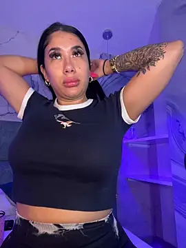 kiim taaylor online show from December 20, 11:58 am