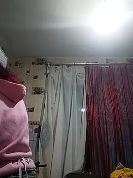 SweetLeila40 online show from May 1, 6:55 pm
