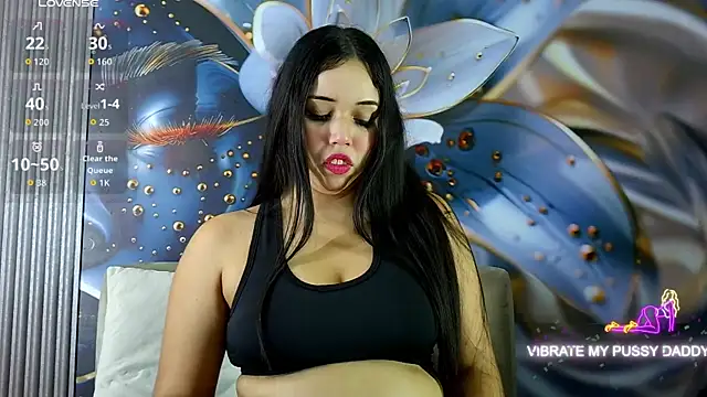 melaniecooperr online show from May 12, 1:47 am