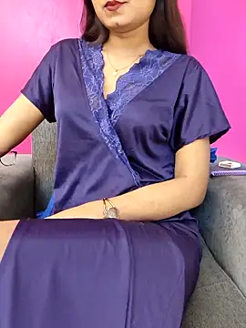 yhona darling online show from May 4, 10:08 am
