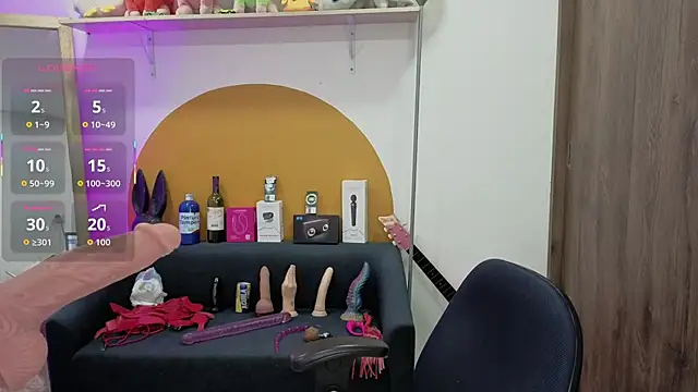 avans 15 online show from April 5, 11:59 pm