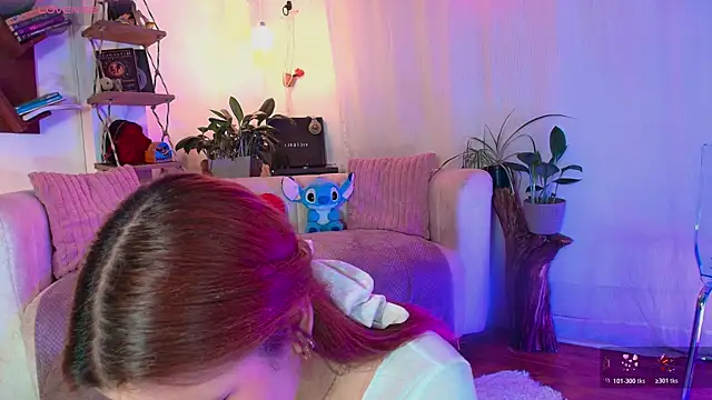 HANNAH LOVEE online show from May 15, 3:00 am