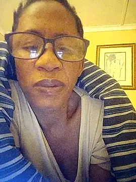 bustybillies online show from May 14, 4:29 am
