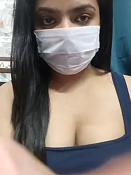 Myloveurvi online show from December 18, 9:58 am