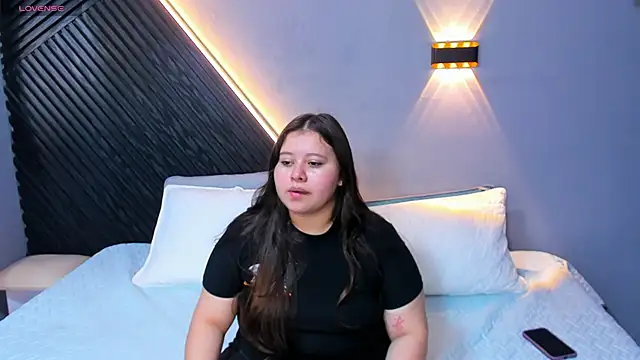 Laia and Aloby online show from March 28, 10:19 pm