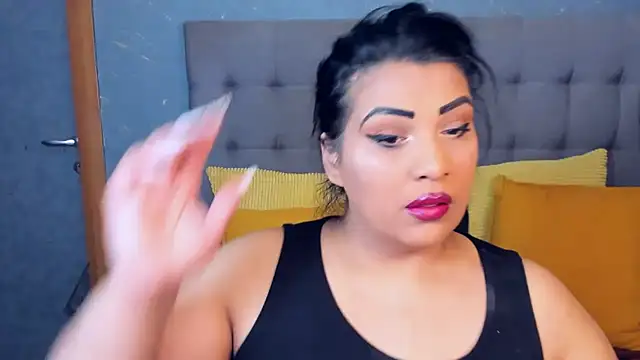 AmyCubes online show from May 5, 5:43 am