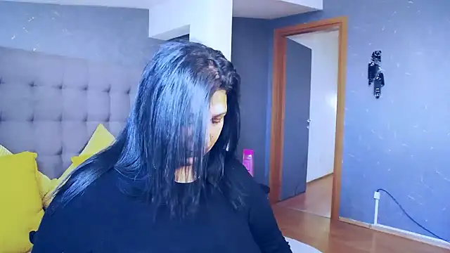 AmyCubes online show from May 19, 4:52 am