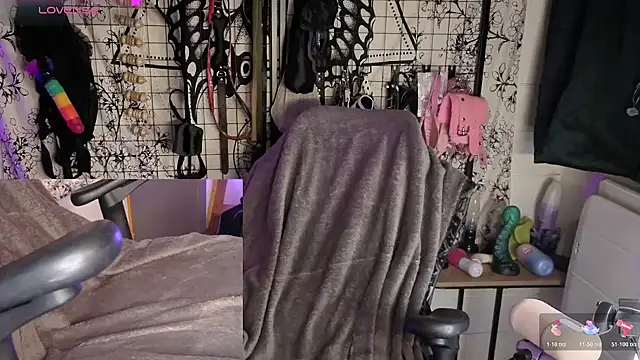 LisandreLaVenale online show from May 20, 10:18 pm