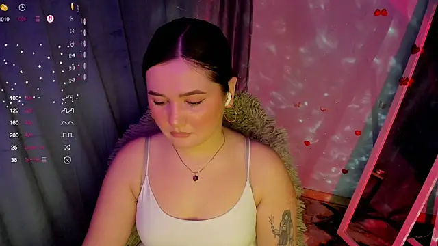 Lei White online show from January 12, 1:22 am