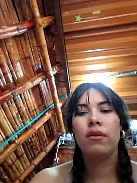 amazonafit  online show from February 17, 8:30 pm