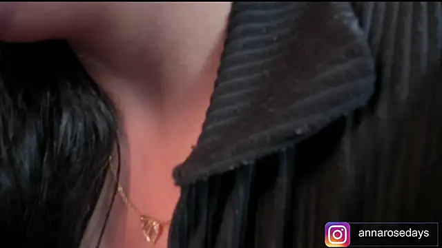 Annaa rosee online show from March 14, 4:13 am