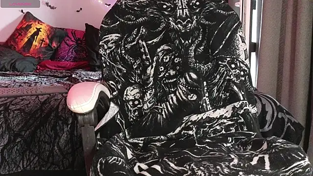 Devil s bride online show from May 26, 4:17 pm