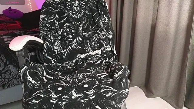 Devil s bride online show from May 12, 4:13 pm