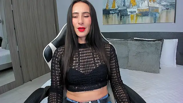 SaraGomez1 online show from May 18, 12:33 pm