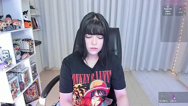 Snapshot of misshoneyxxx chatting on September 19, 3:38 am misshoneyxxx online show from September 19, 3:38 am
