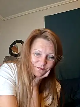 Snapshot of skyeb0787 chatting on September 29, 6:57 pm skyeb0787 online show from September 29, 6:57 pm